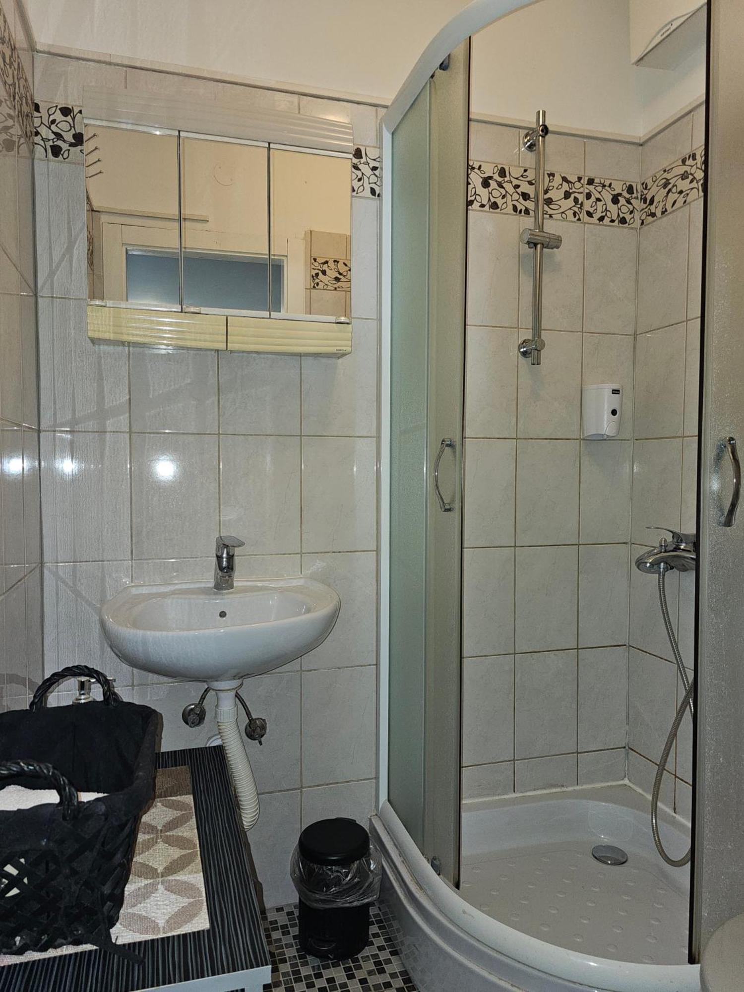 Apartmani Royal Residence Голубац Стая снимка
